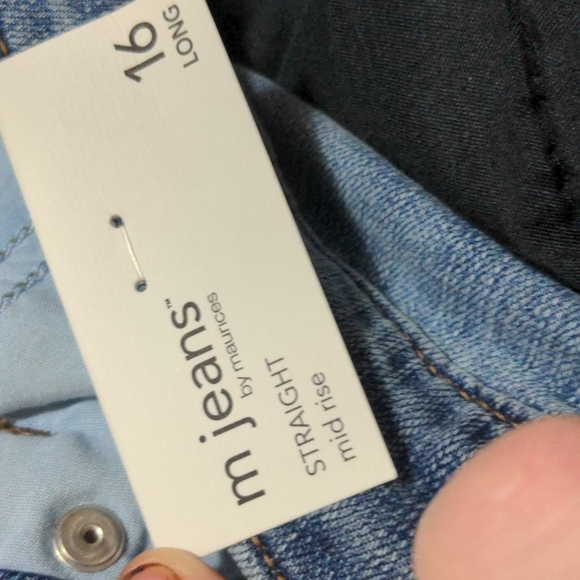 Size 16 long jeans from Maurice's - Picture 3 of 3